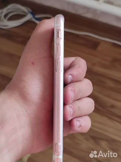 iPhone 7, 32 ГБ