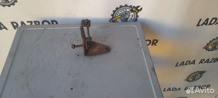 Натяжитель ремня генератора 2109