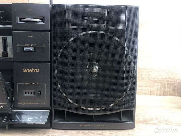 M Двухкассетная магнитола Sanyo C33