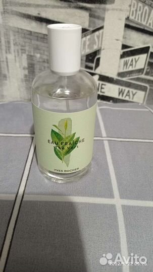 Парфюмерная вода женская Ив Роше