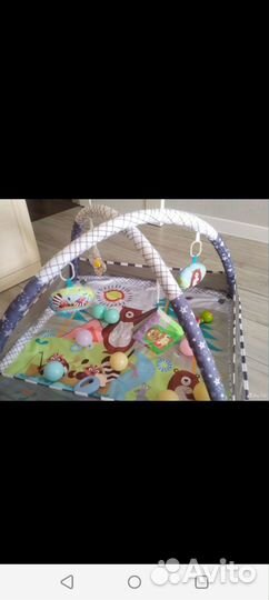 Развивающий коврик