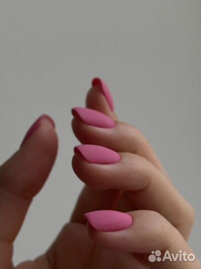 Маникюр,педикюр,наращивание ногтей