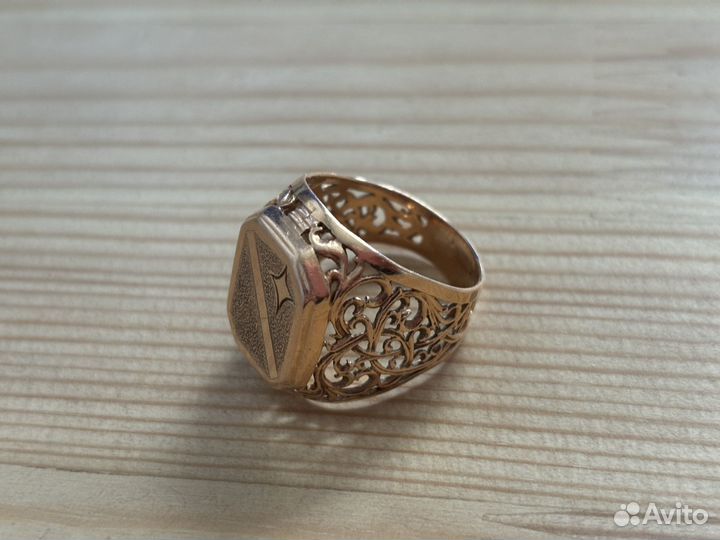 Золотое кольцо, печатка, 585