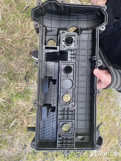 Клапанная крышка 2.0 mazda 6 gh