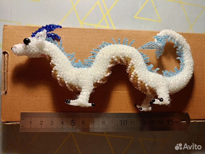 Китайский дракон из бисера