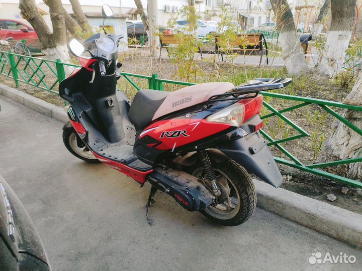 Скутер irbis zrz