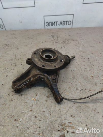 Кулак поворотный передний правый Peugeot 3008 1.6