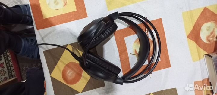 Наушники (сломанные)