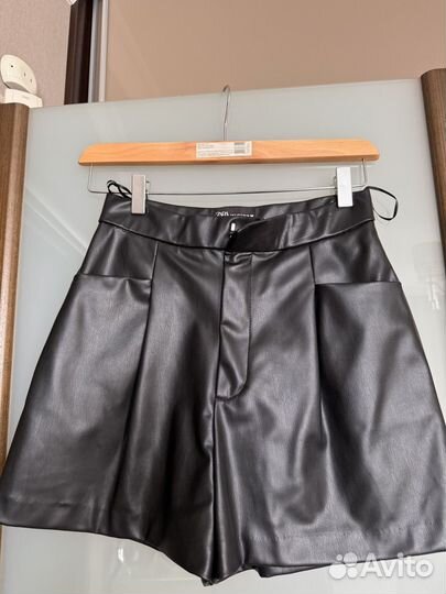 Шорты кожзам