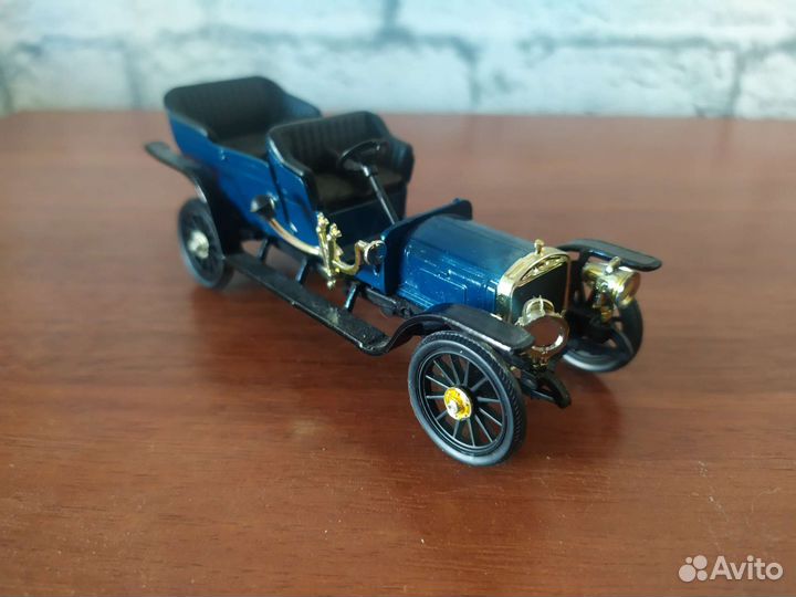 Коллекционная модель Руссобалт Фаэтон