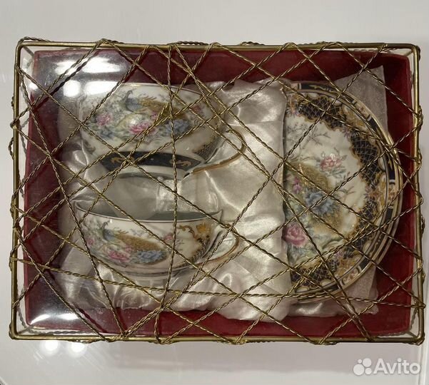 Фарфоровая чайная пара