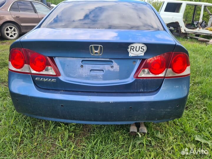 Задняя часть Honda Civic 4D