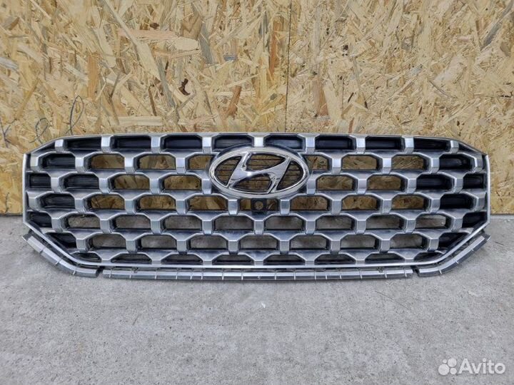 Решетка радиатора Hyundai Santa Fe 4 TM С 2020