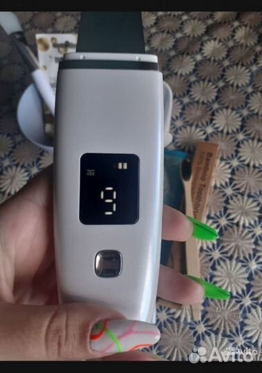 Аппарат для ультразвуковой чистки лица