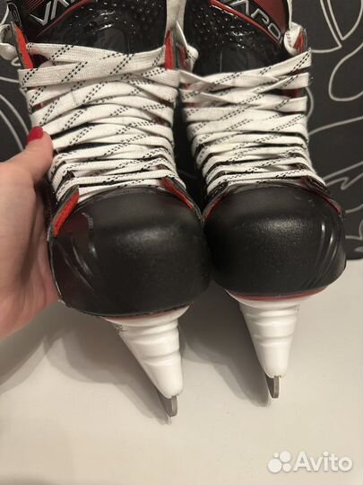 Коньки хоккейные Bauer Vapor x2.7 (36 размер)