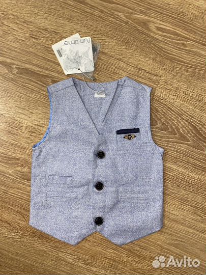 Жилетка праздничная 74-80