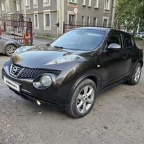 Nissan Juke 1.6 CVT, 2012, 150 000 км, с пробегом, цена 1 050 000 руб.