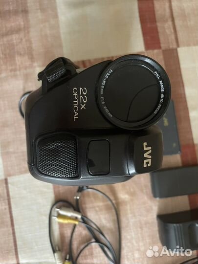 Видеокамера JVC compact vhs