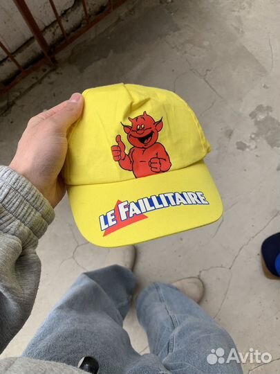 Кепка винтажеая с бесом