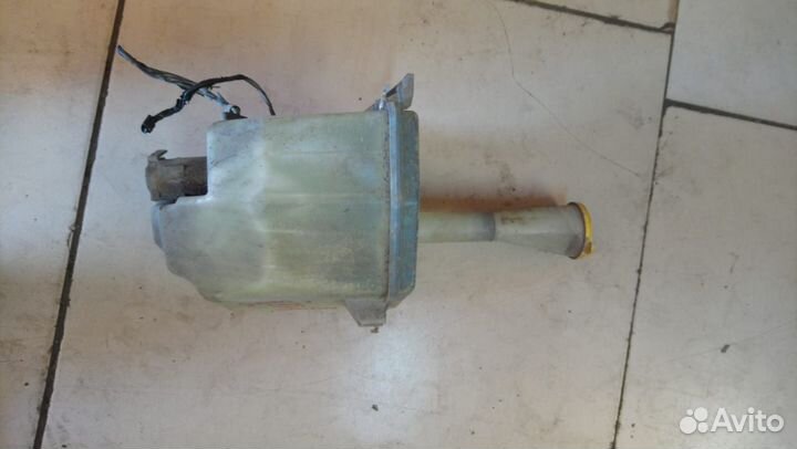 Бачок омывателя Nissan Almera n15 хб