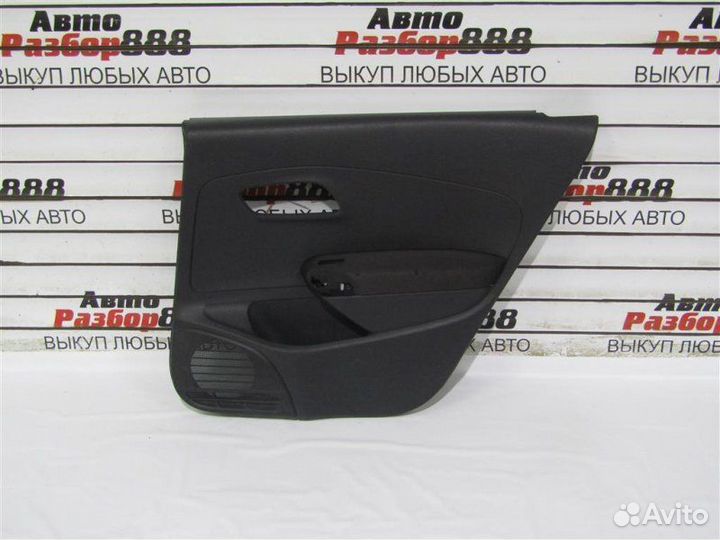 Обшивка двери задняя левая Vw Polo CFN 2013