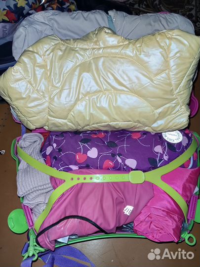 Детский чемодан с верхней одеждой