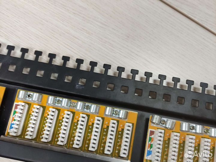 Патч-панель 19