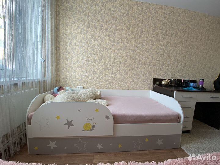 Кровать подростковая с матрасом