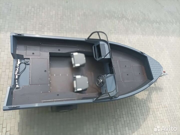 Windboat 4.5 DC evo fish