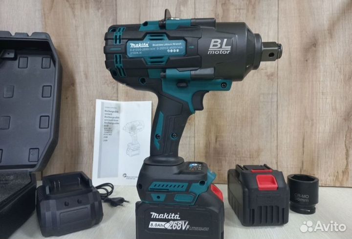 Гайковерт аккумуляторный грузовой makita 2000нм