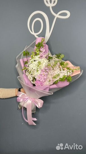 Букеты на выпускной, доставка цветов