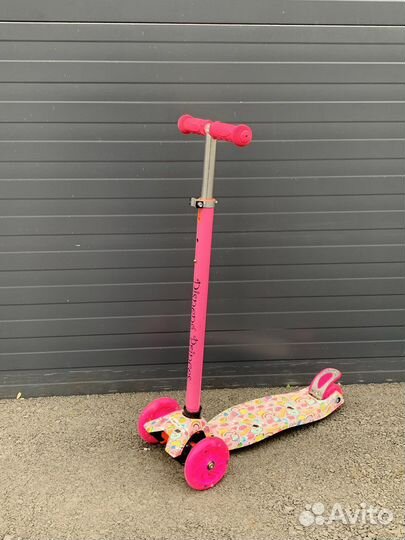 Самокат детский трехколесный новый