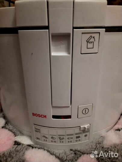 Фритюрница Bosch 2000v