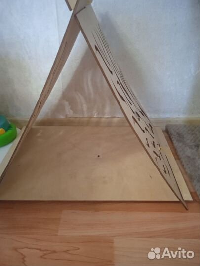 Домик для кошек и маленьких собак