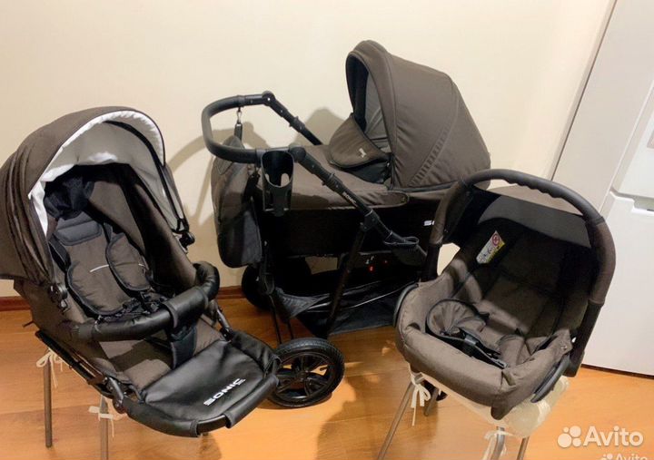 Продам коляску 3 в 1
