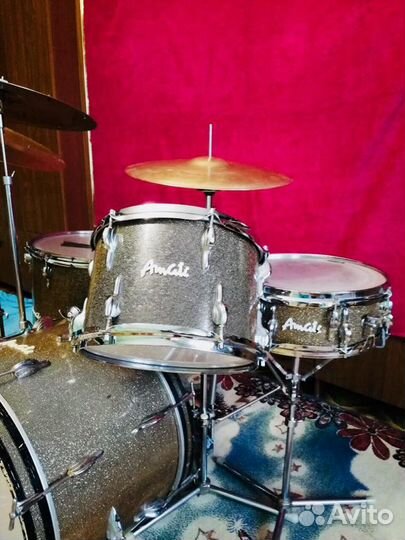 Ударная установка из барабанов Amati remo