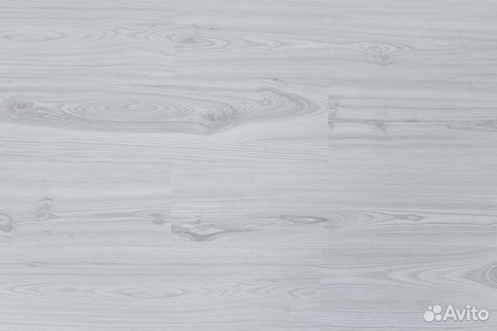 Кварц виниловый ламинат