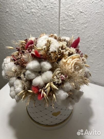 Букет из сухоцветов в коробке