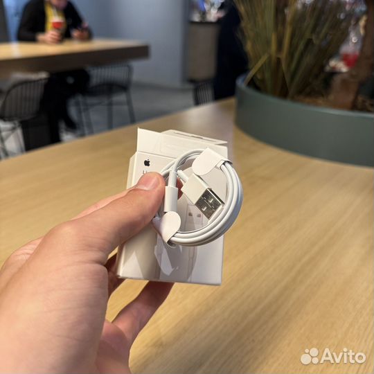 Кабель apple lightning usb новый