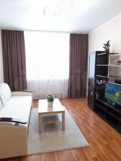 2-к. квартира, 52 м², 3/10 эт.