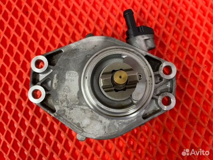 Насос вакуумный Kia K5 2.0 G4NM 2020