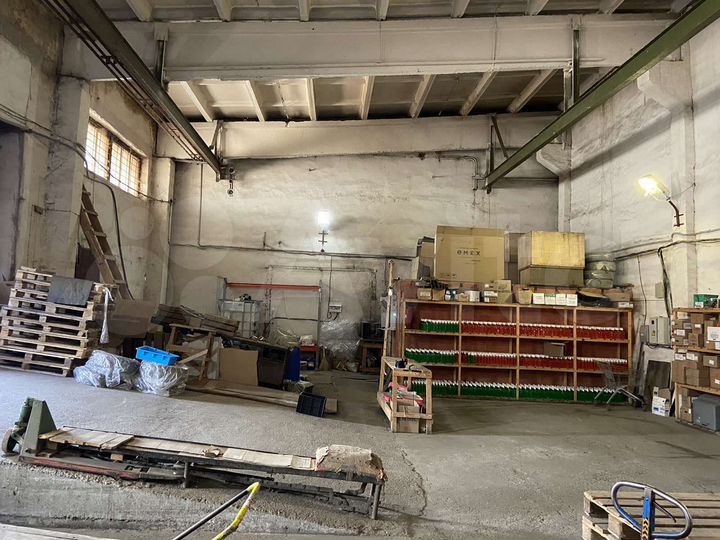 Склад, 300 м²