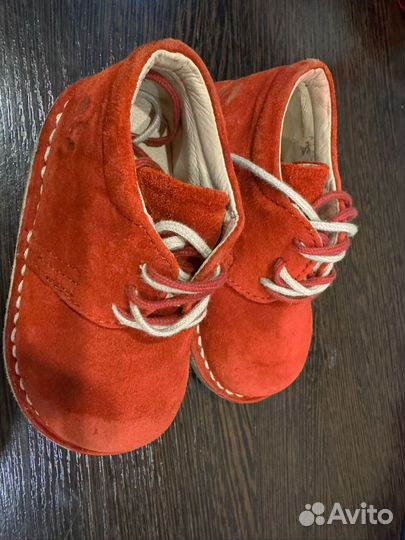Ботинки на девочку 20 размер б/у
