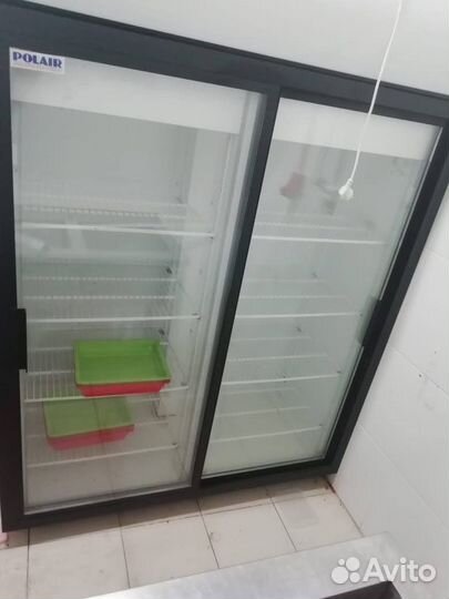 Холодильный шкаф