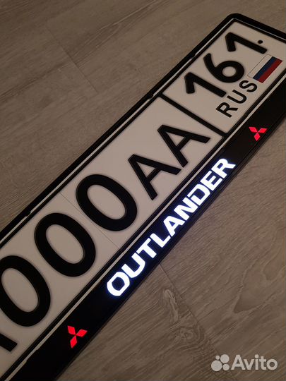 Премиум рамки для номера с вашим текстом