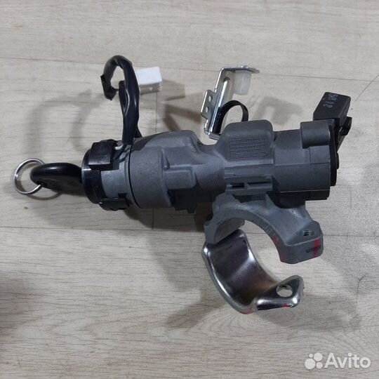 Замок зажигания Kia Rio 3 седан 2015