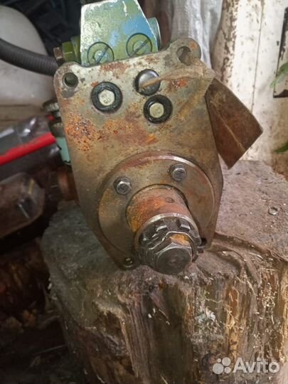 Топливный насос Д65