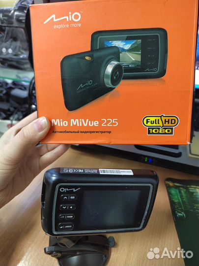 Видеорегистратор MiO MiVue 225