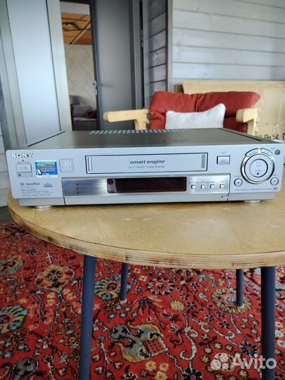 Видеомагнитофон sony