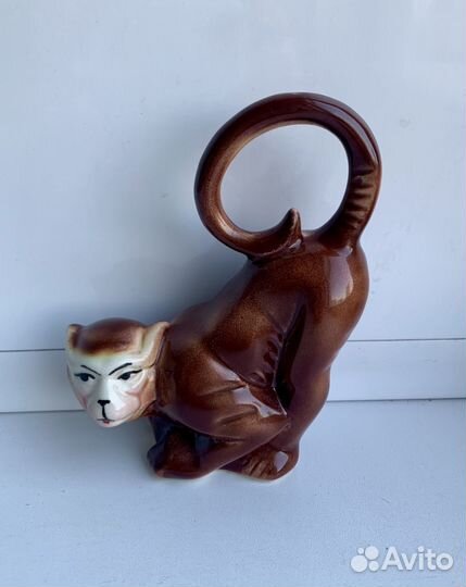 Фигурка фарфор винтаж